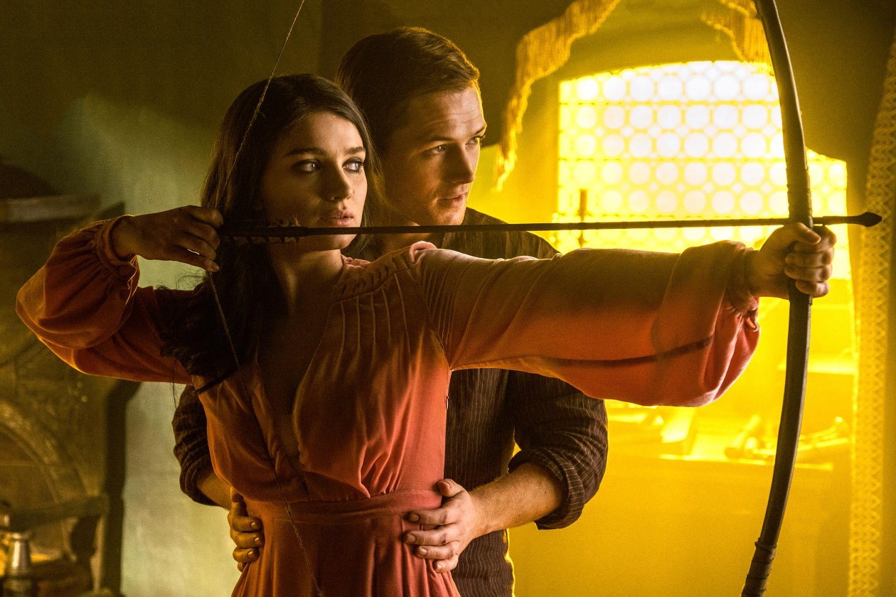 Taron Egerton And Eve Hewson In Robin Hood 2018