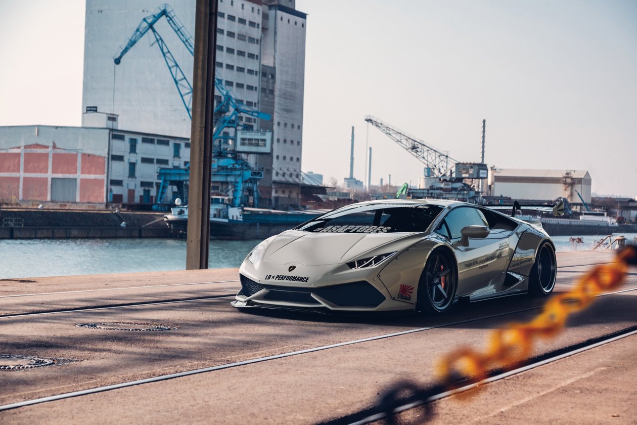 White Lamborghini 4k 2020