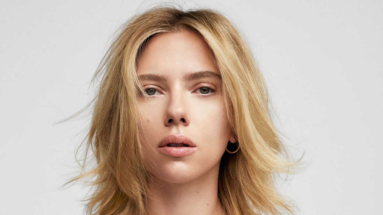Scarlett Johansson Elle 2019