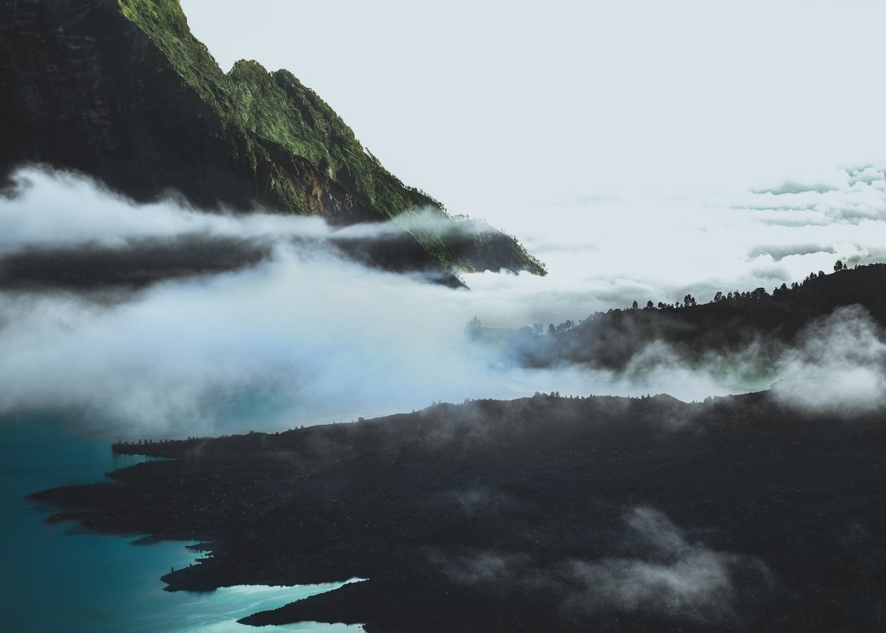 Beautiful Crater Lake 5k