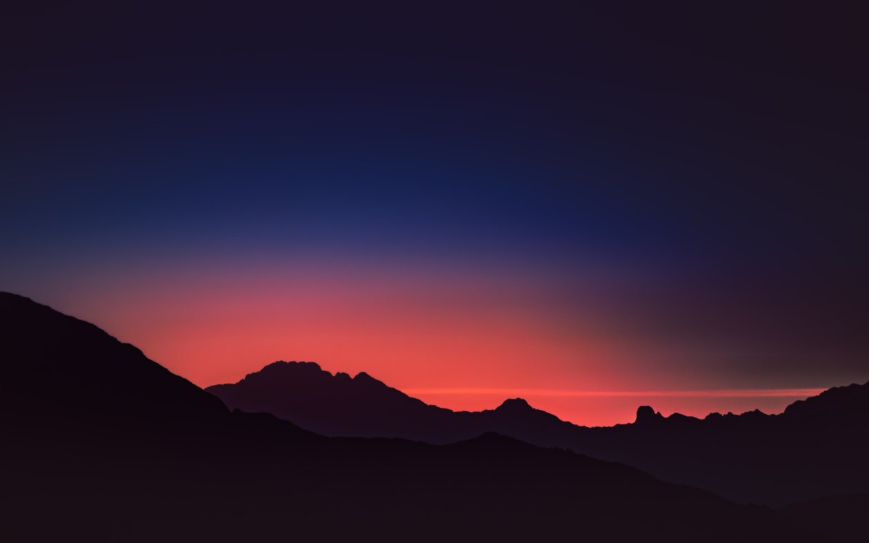 Blue To Red Silhouette 5k