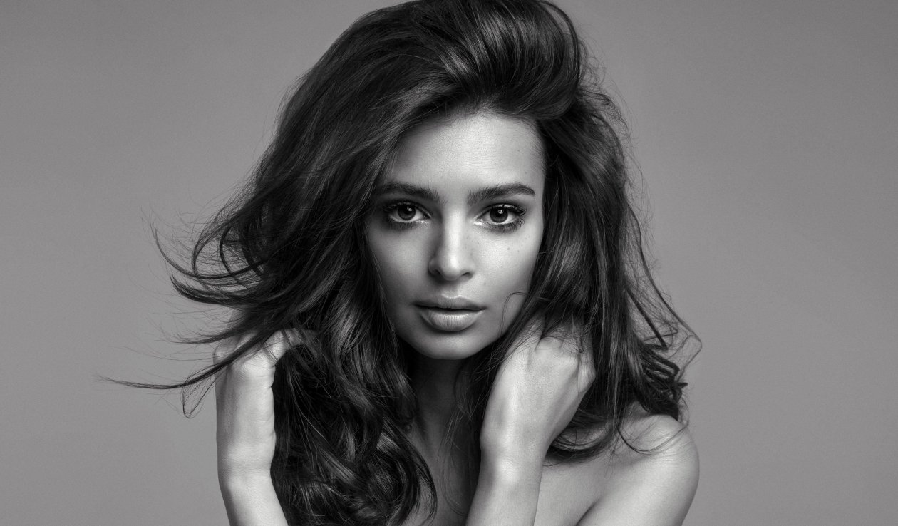 Emily Ratajkowski Monochrome 2018