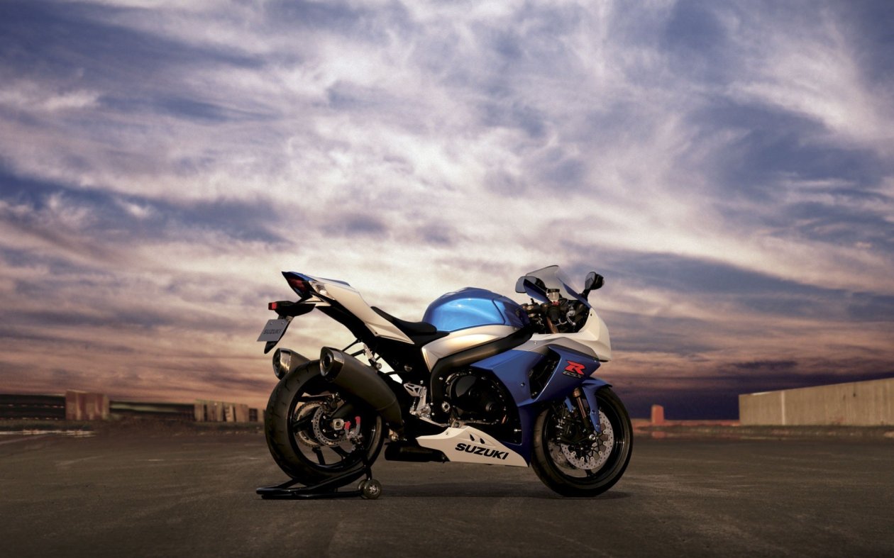 Suzuki GSX-R Bike