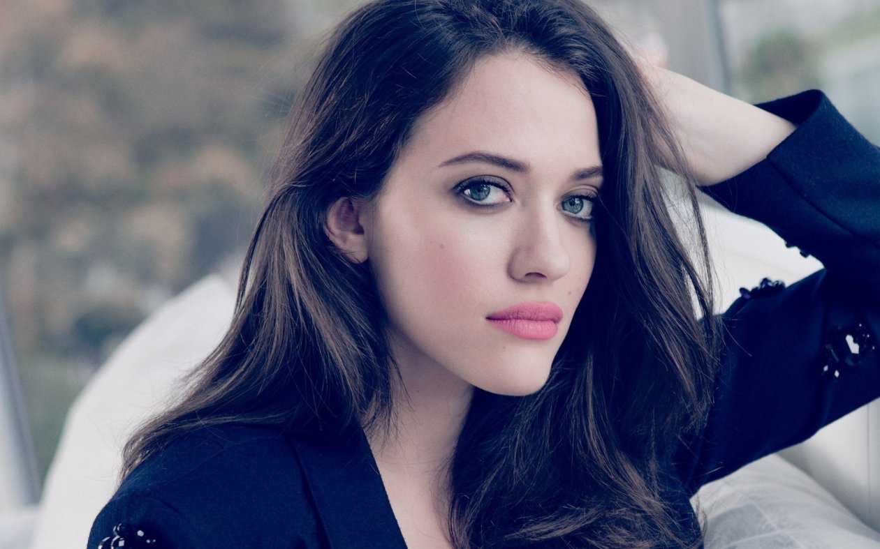 Kat Dennings Face