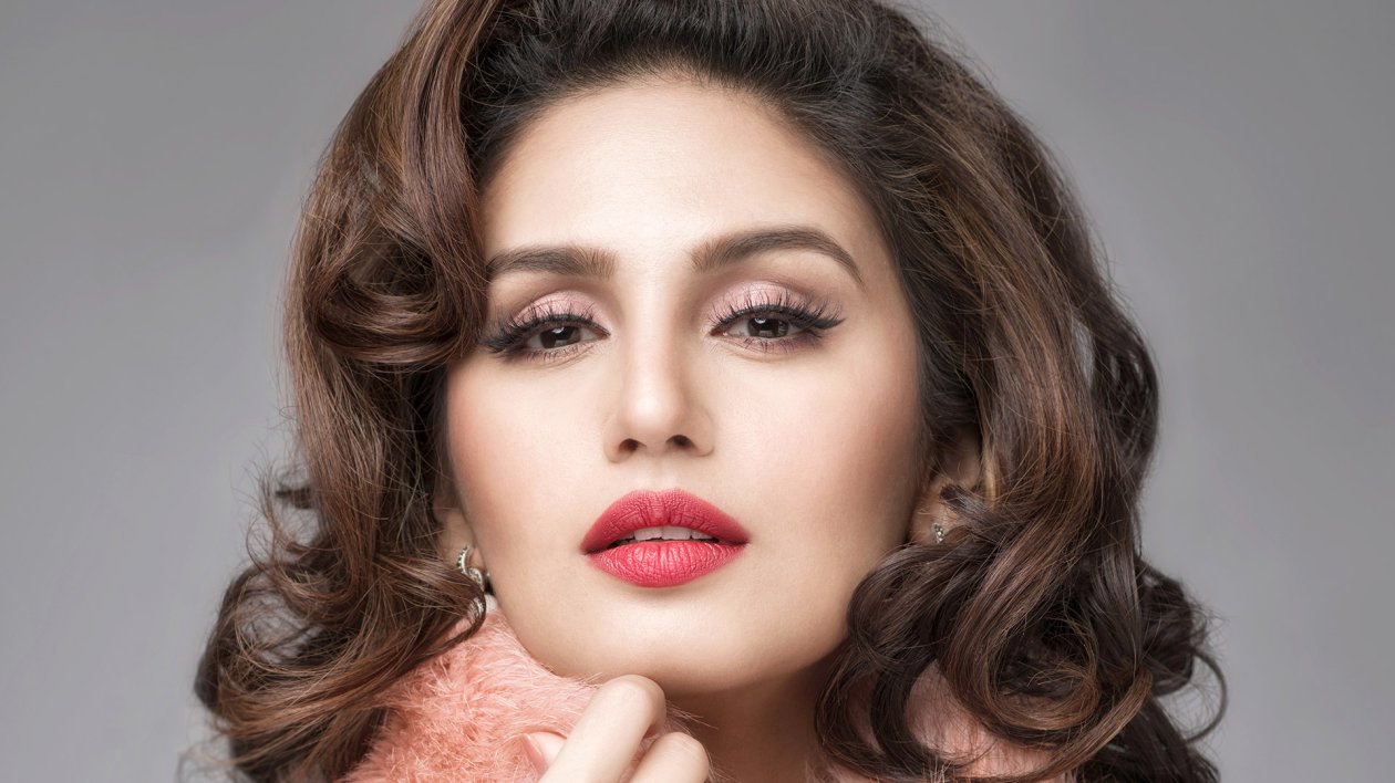 2016 Huma Qureshi