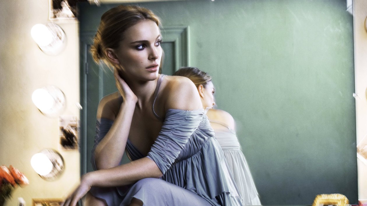 2016 Natalie Portman