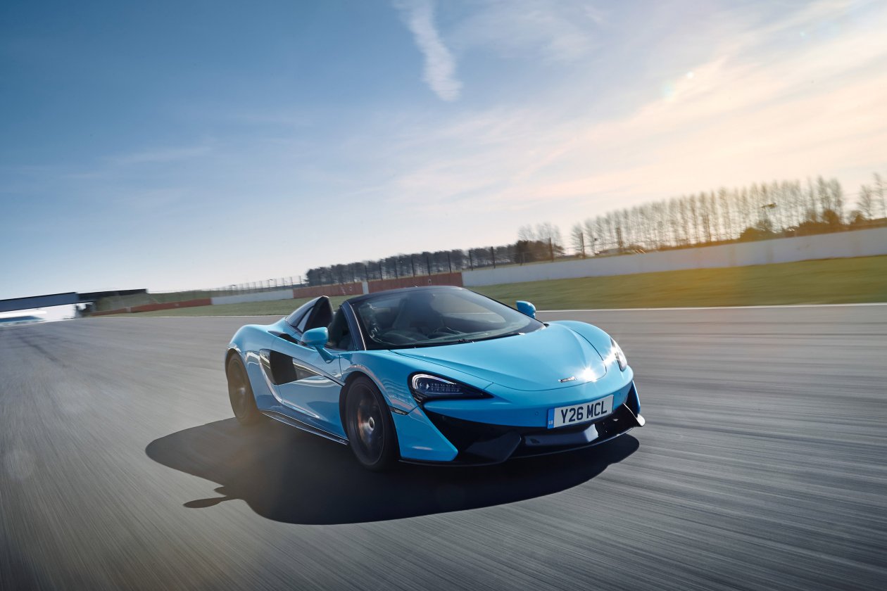 McLaren 570S Spider Track Pack 2018 Front