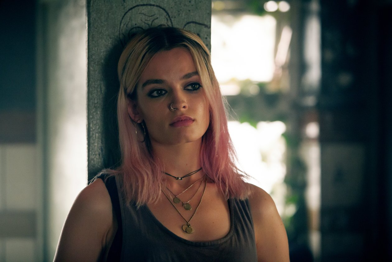 Emma Mackey 2019