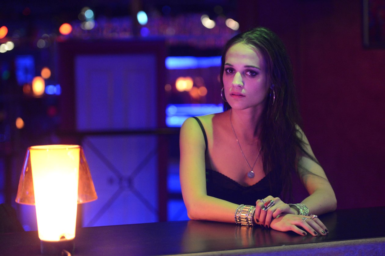 Alicia Vikander Hd