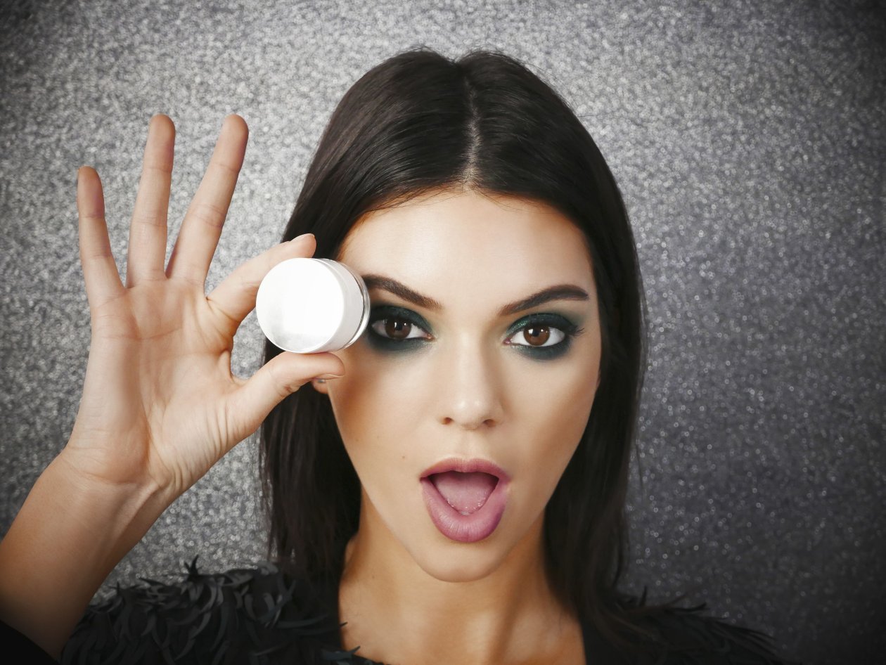 Kendall Jenner Metallishadow Creme
