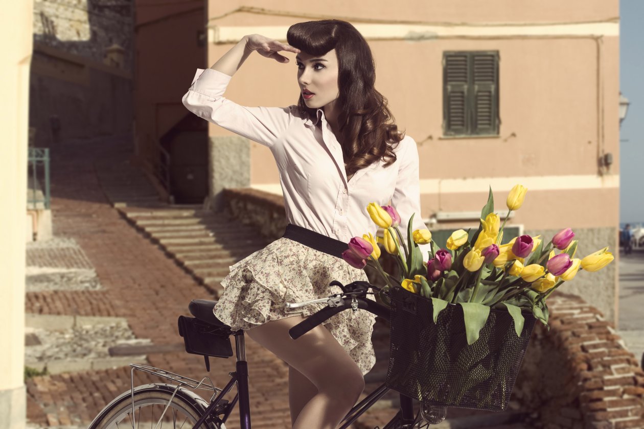 Vintage Dress Girl 8k