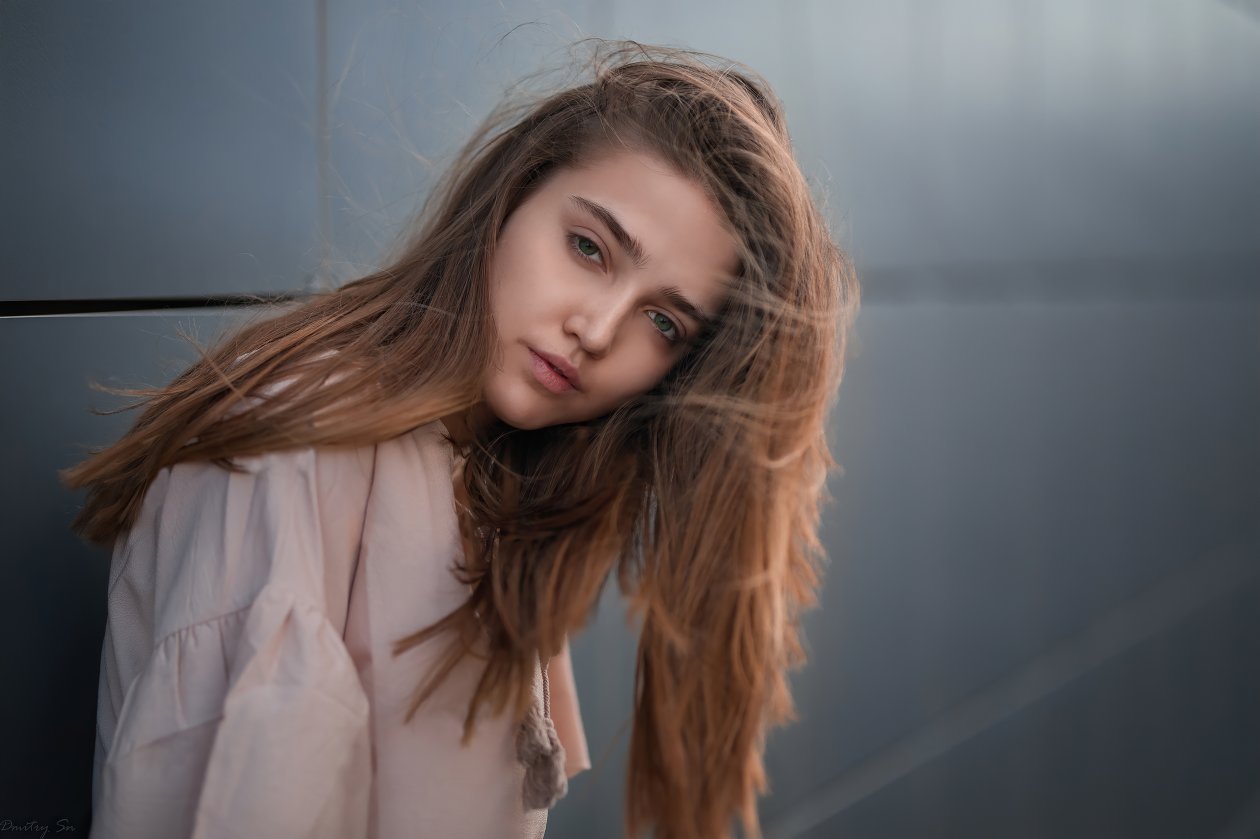 Girl Green Eyes Brunette 4k