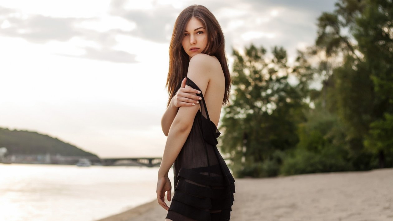 Beach Girl