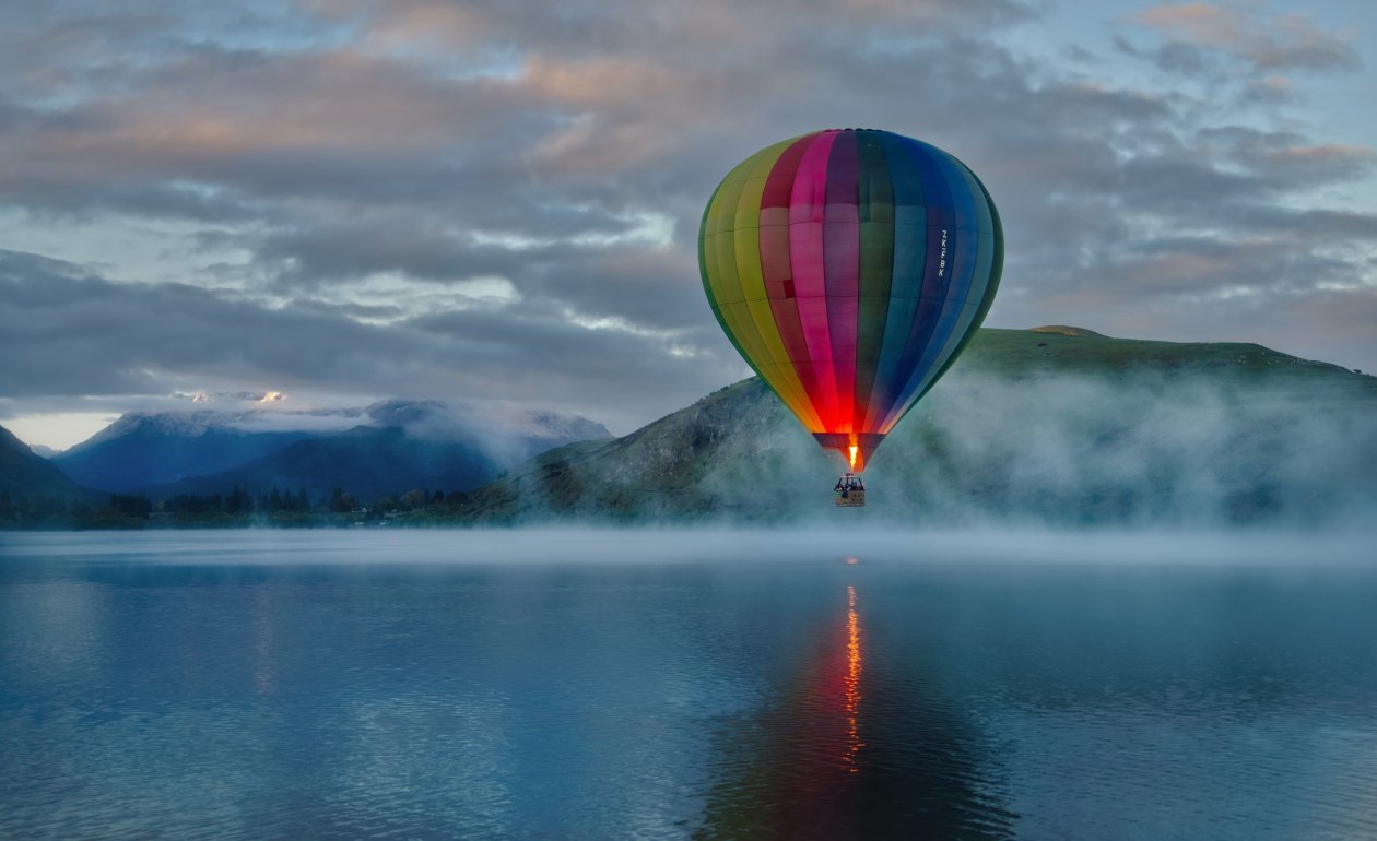 Hot Air Balloon 8k