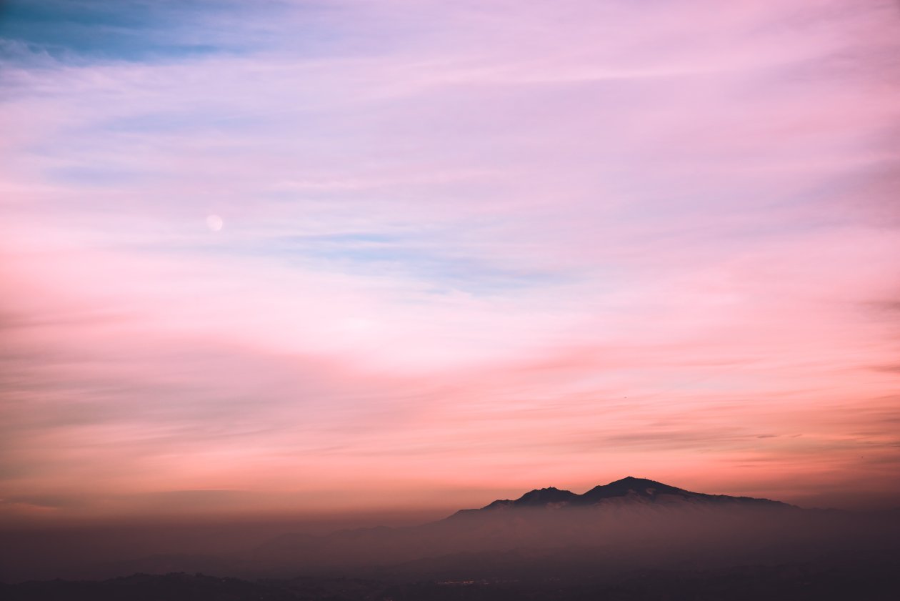 Orange Cloudy Sky Mountains Sun 5k