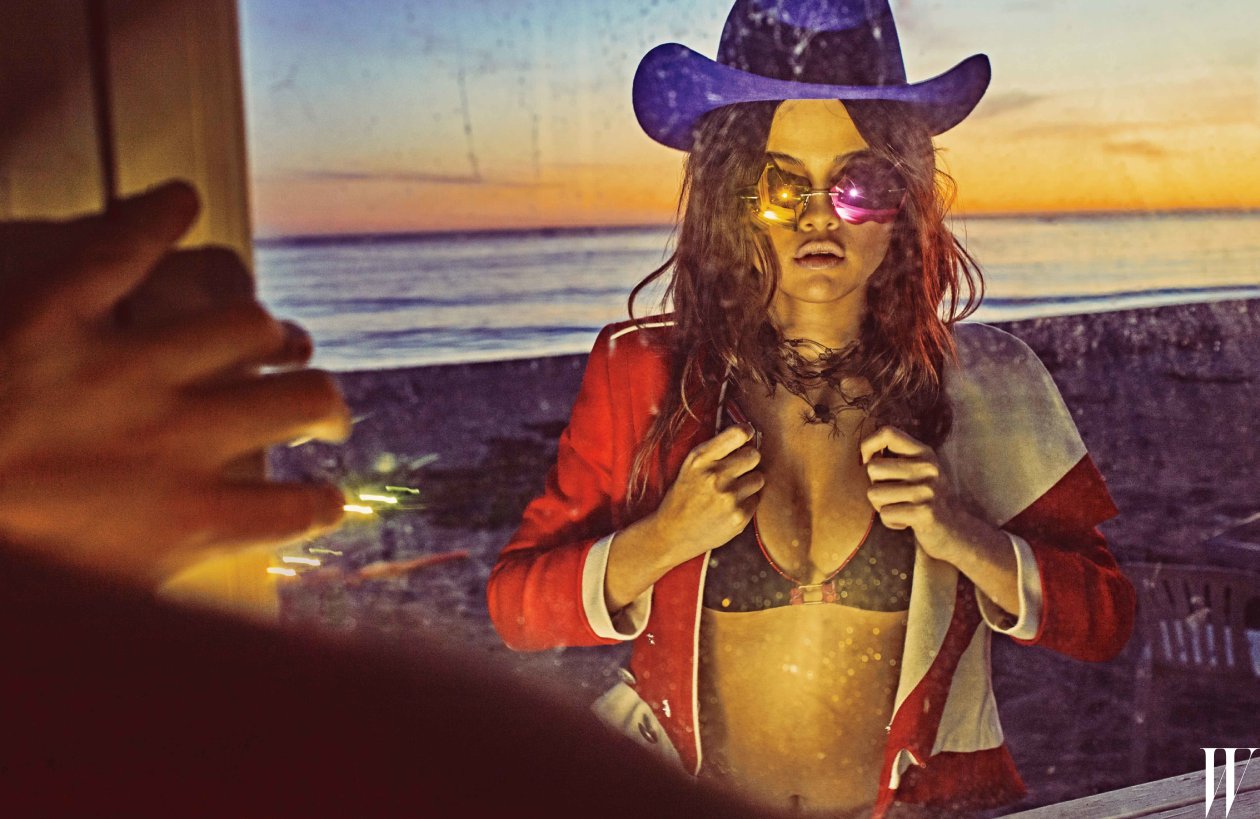 Selena Gomez W Magazine