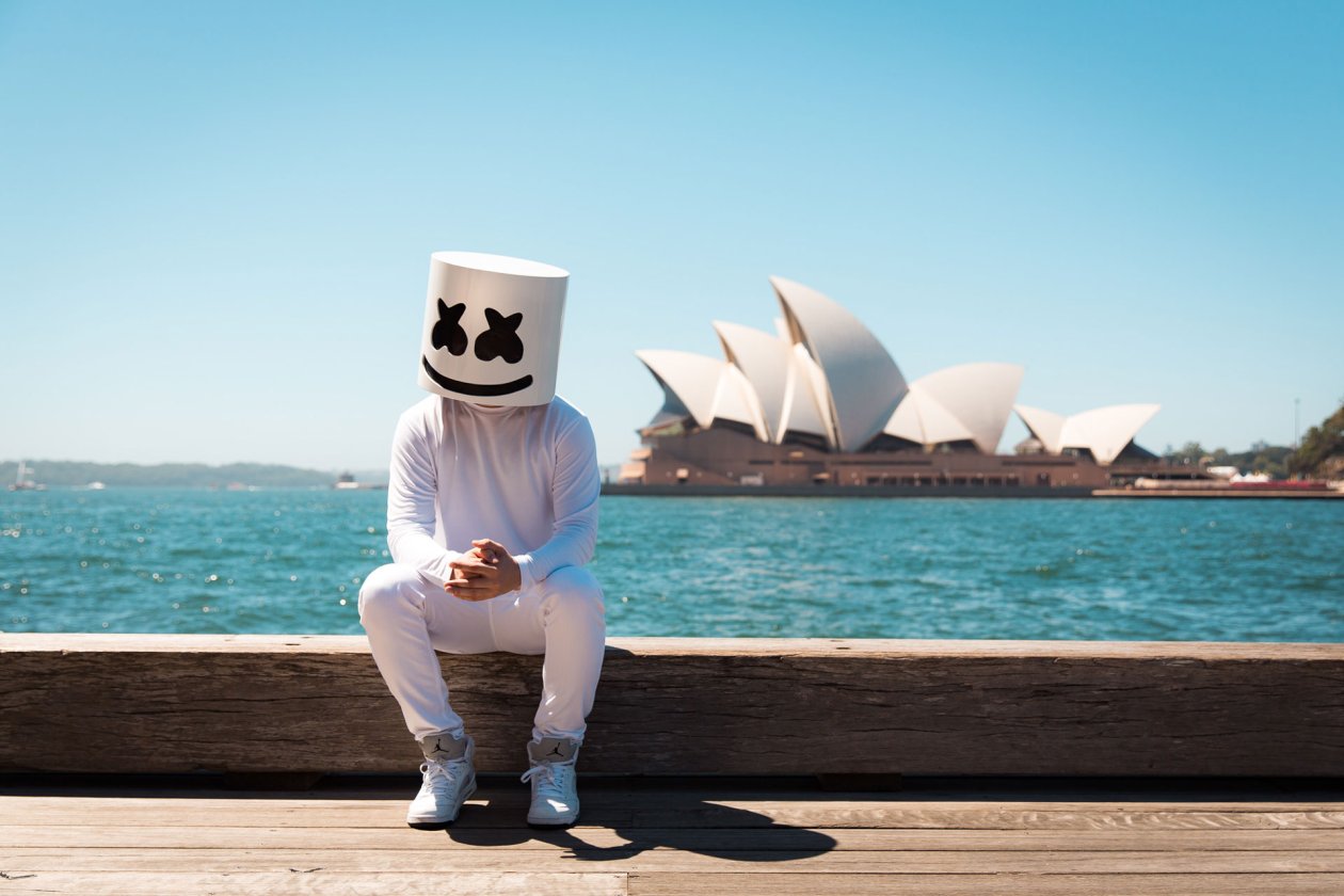 2016 Marshmello DJ