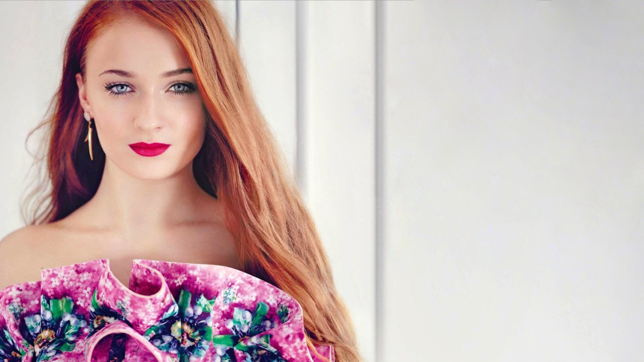 Sophie Turner Blue Eyes