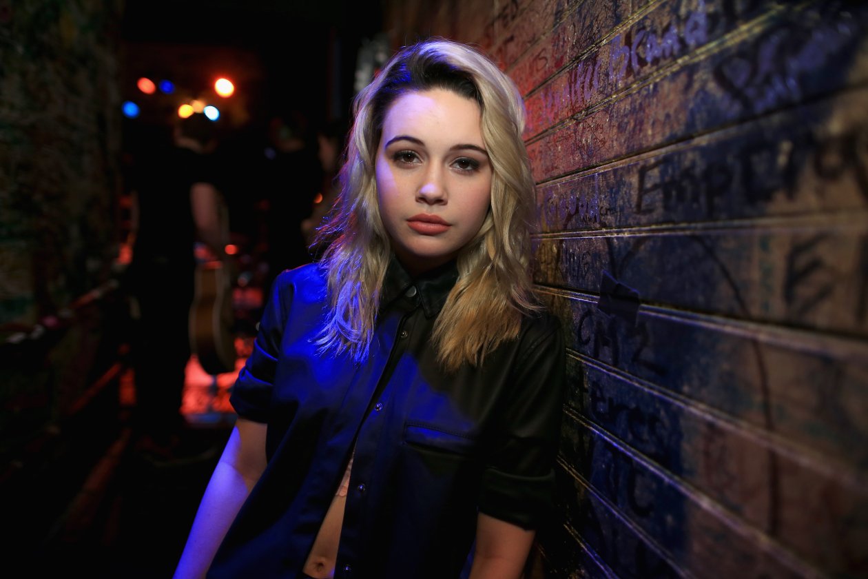 Bea Miller 2017