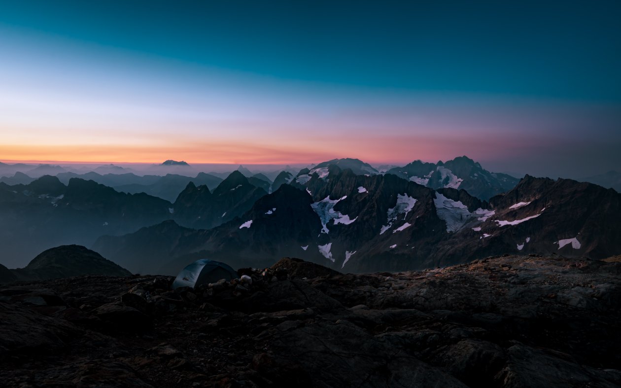 Mountain Range At Sunset 5k