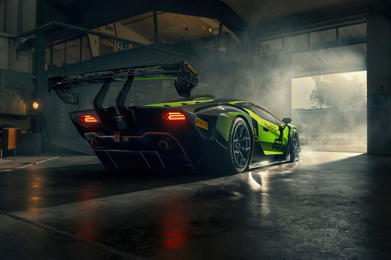 Lamborghini Essenza SCV12 2021