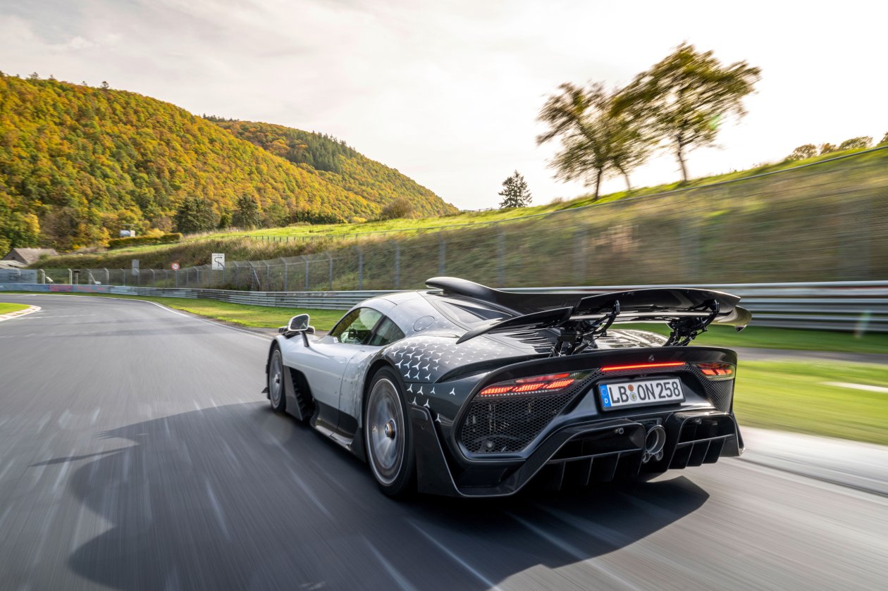 Mercedes AMG One 2023