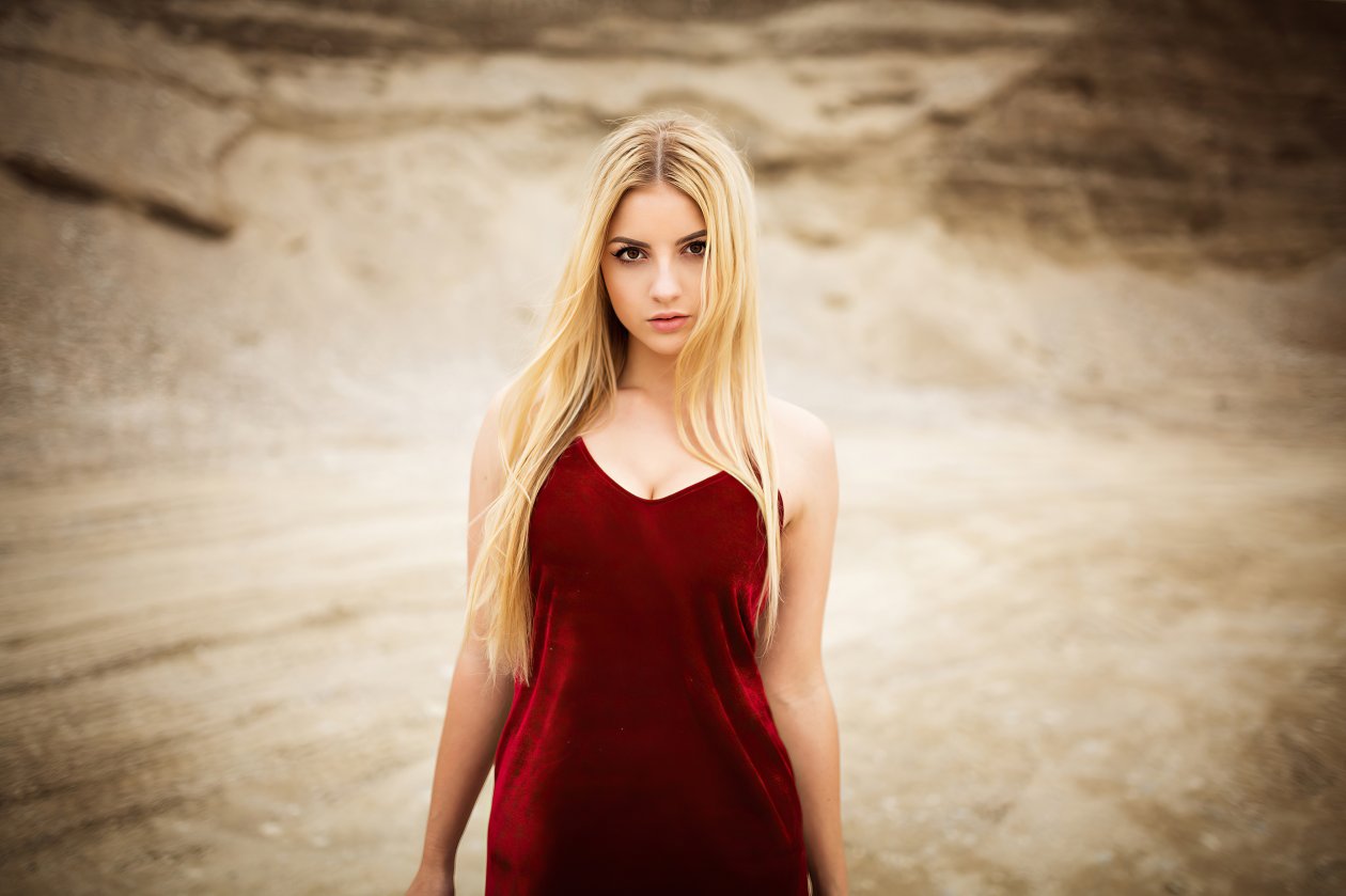 Blonde Girl Red Velvet Dress 4k