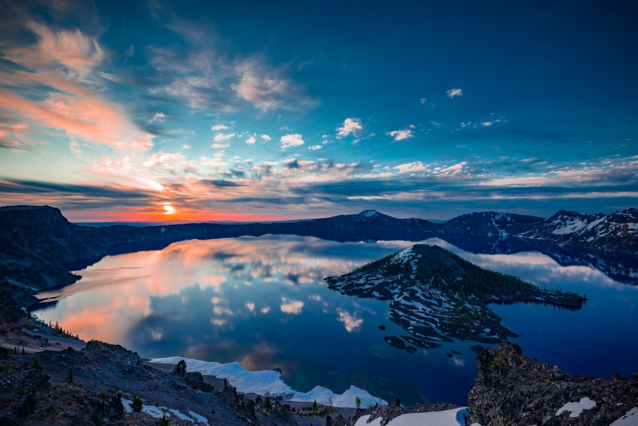 Crater Lake Oregon