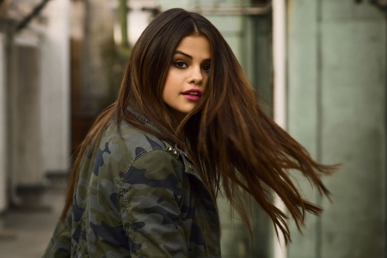Selena Gomez 2017 New