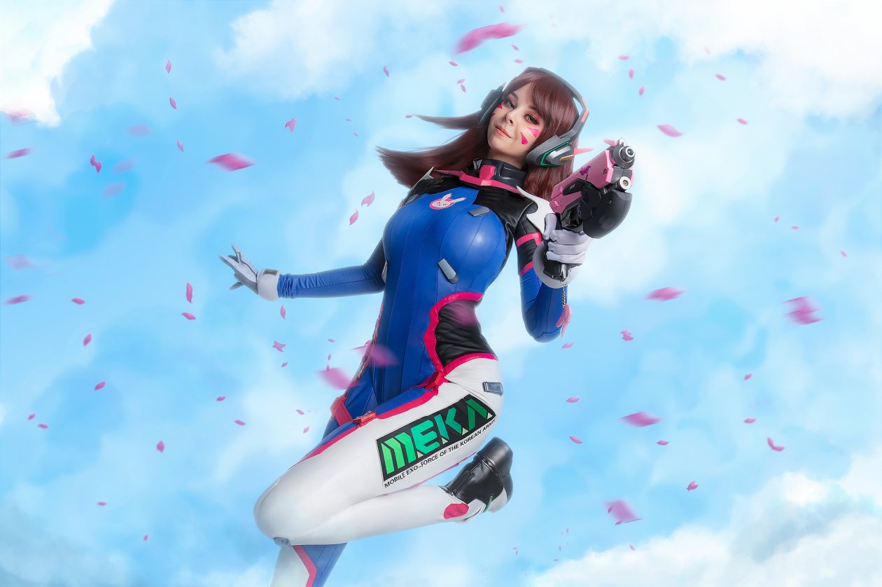 Dva Cosplay