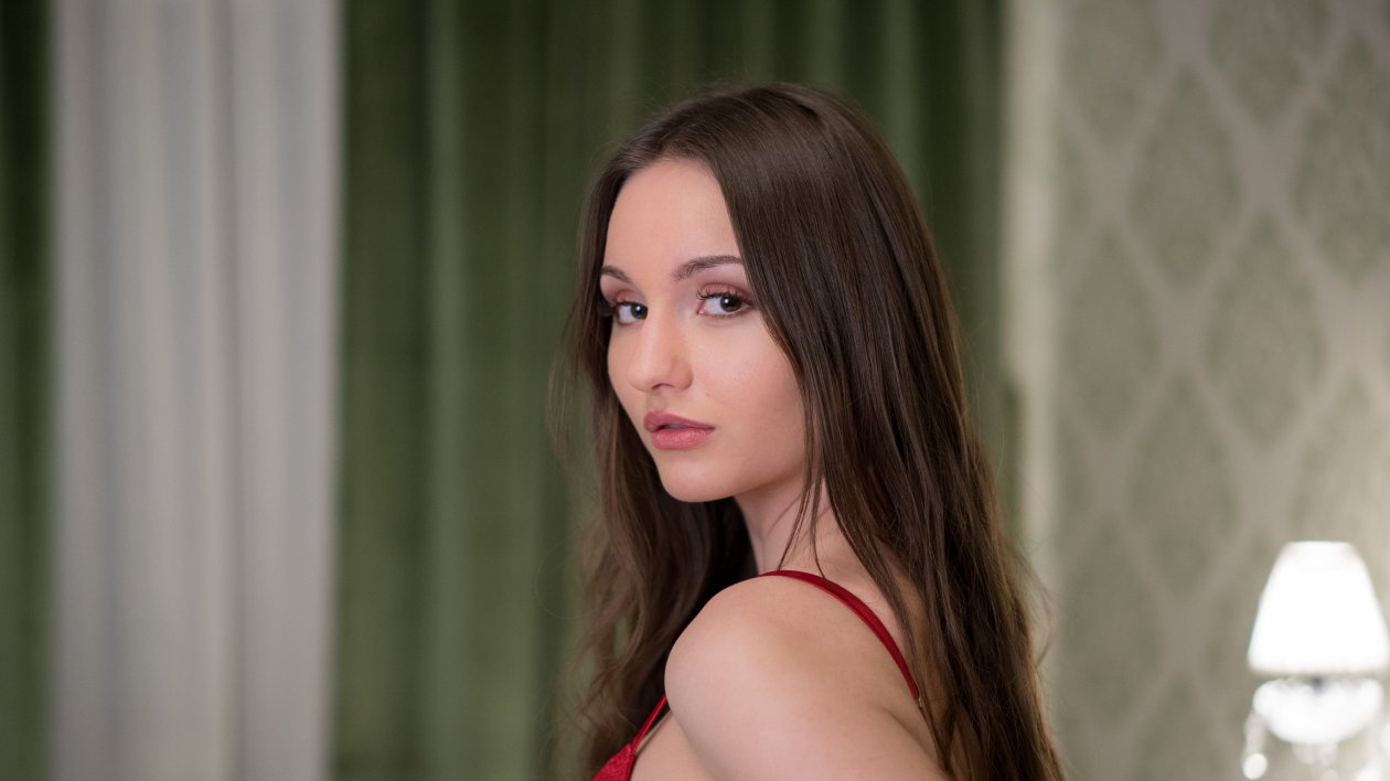 Beautiful Model Looking Back At The Viewer 8k