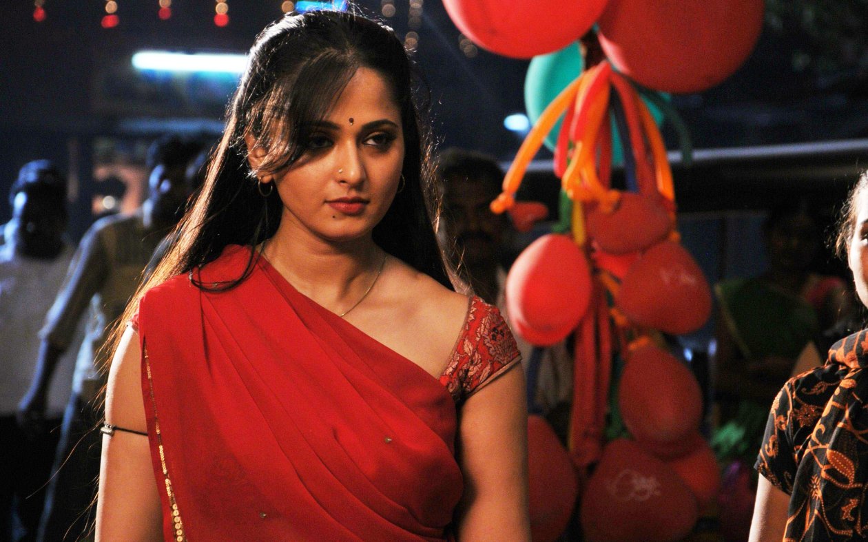 Anushka In Vannam Movie