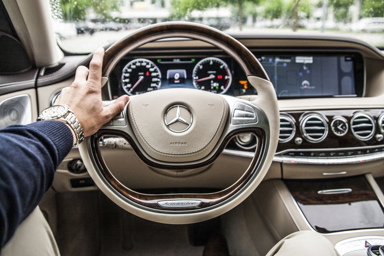 Mercedes Car Steering