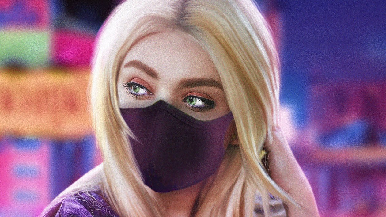 Blonde Girl Green Eyes With Mask 4k