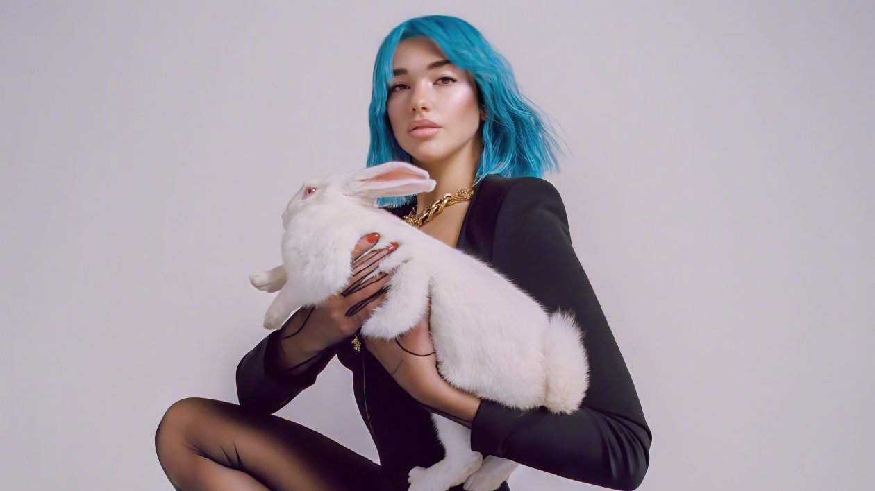 Dua Lipa Modern Weekly Style China May 2021