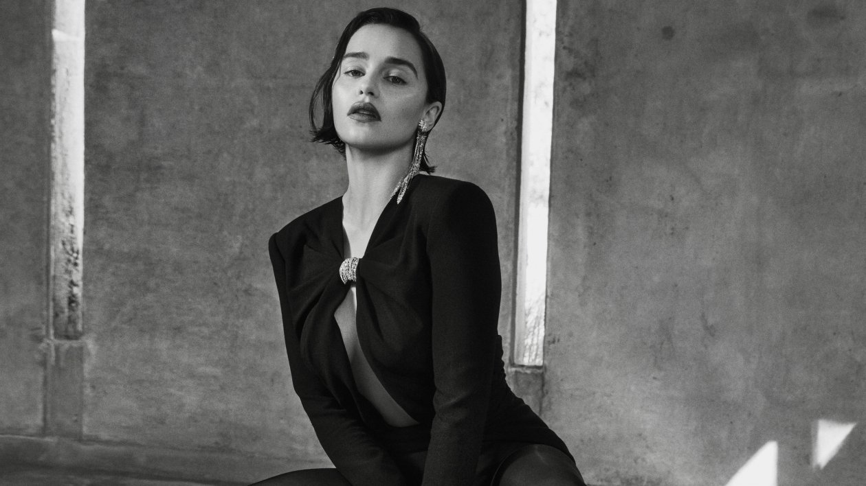 2019 Emilia Clarke Flaunt Magazine