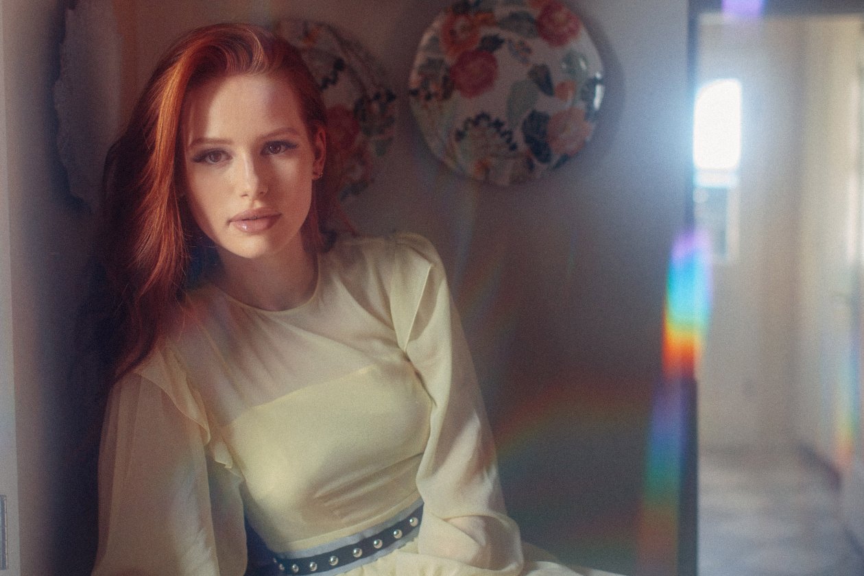 Madelaine Petsch 2017