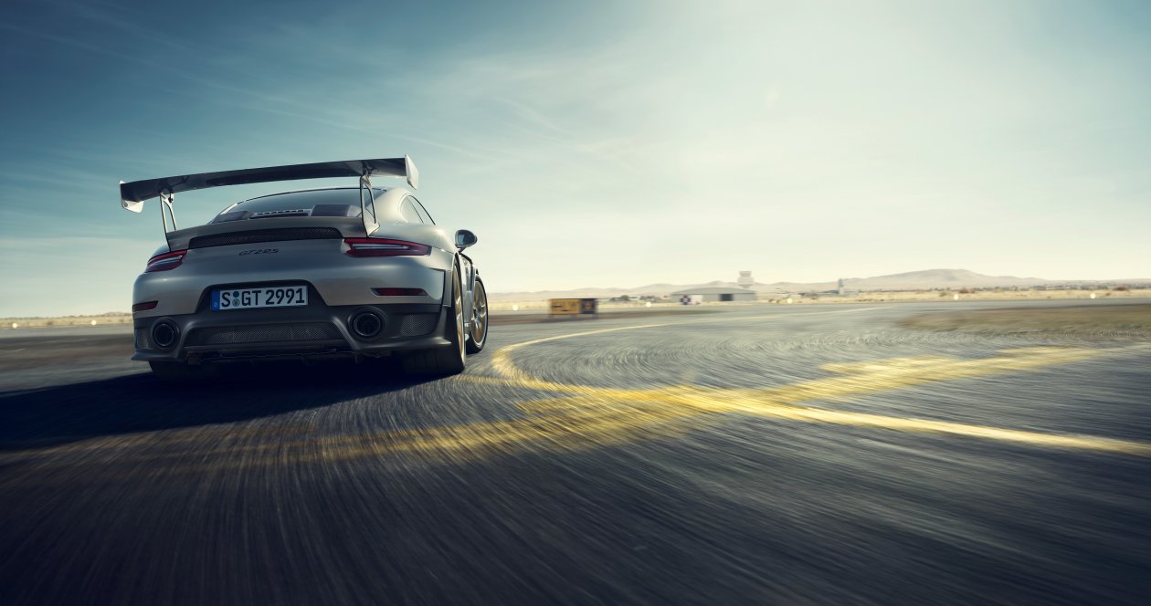 Porsche 911 GT2 RS 4k 2018