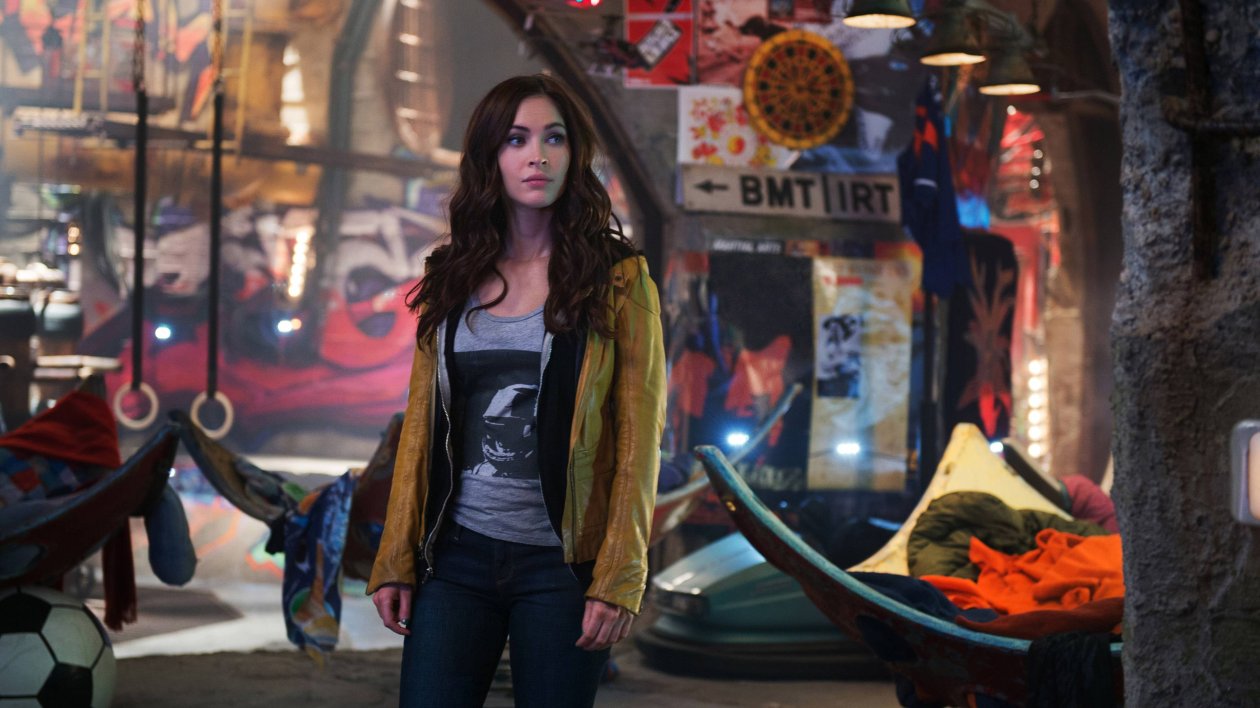 Megan Fox In TMNT 2