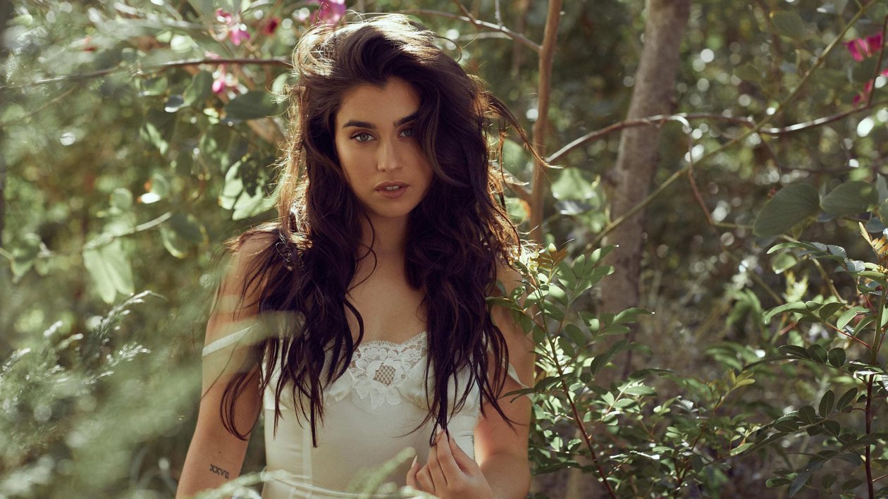 Lauren Jauregui 2019