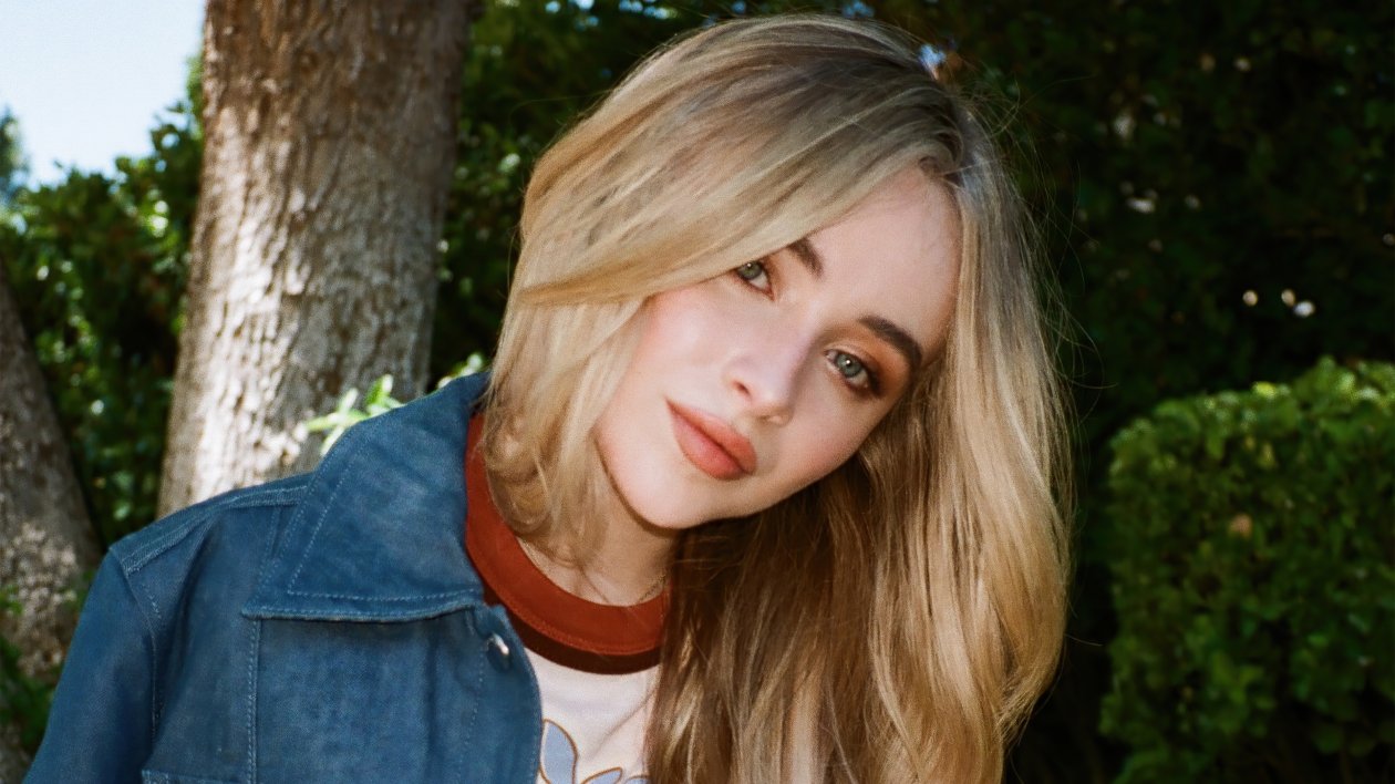 Sabrina Carpenter Interview Magazine 4k