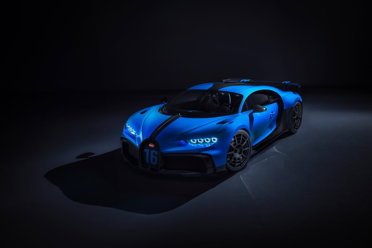Bugatti Chiron Pur Sport 2020