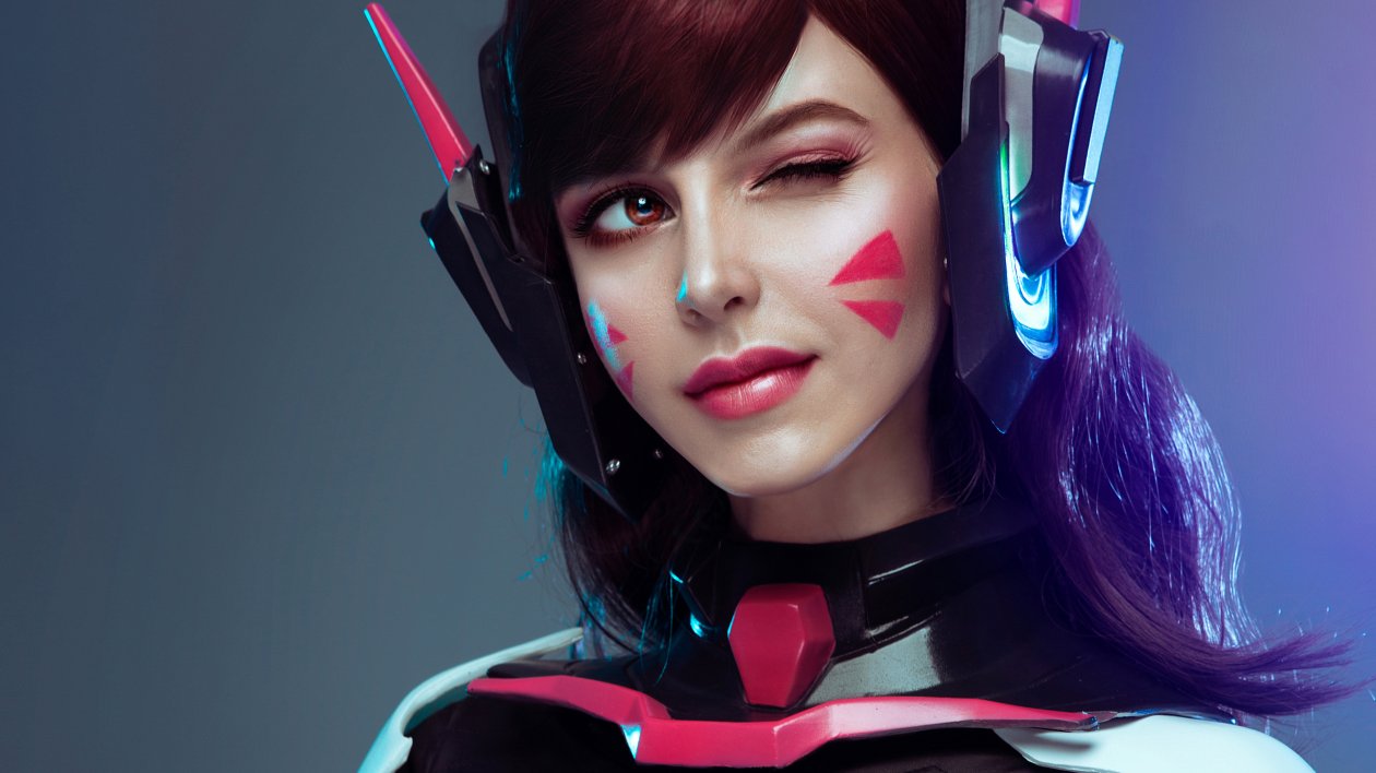 Dva From Overwatch Cosplay