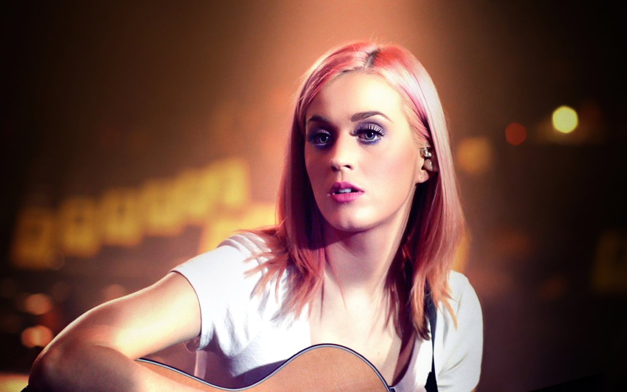 Katy Perry With Guitar