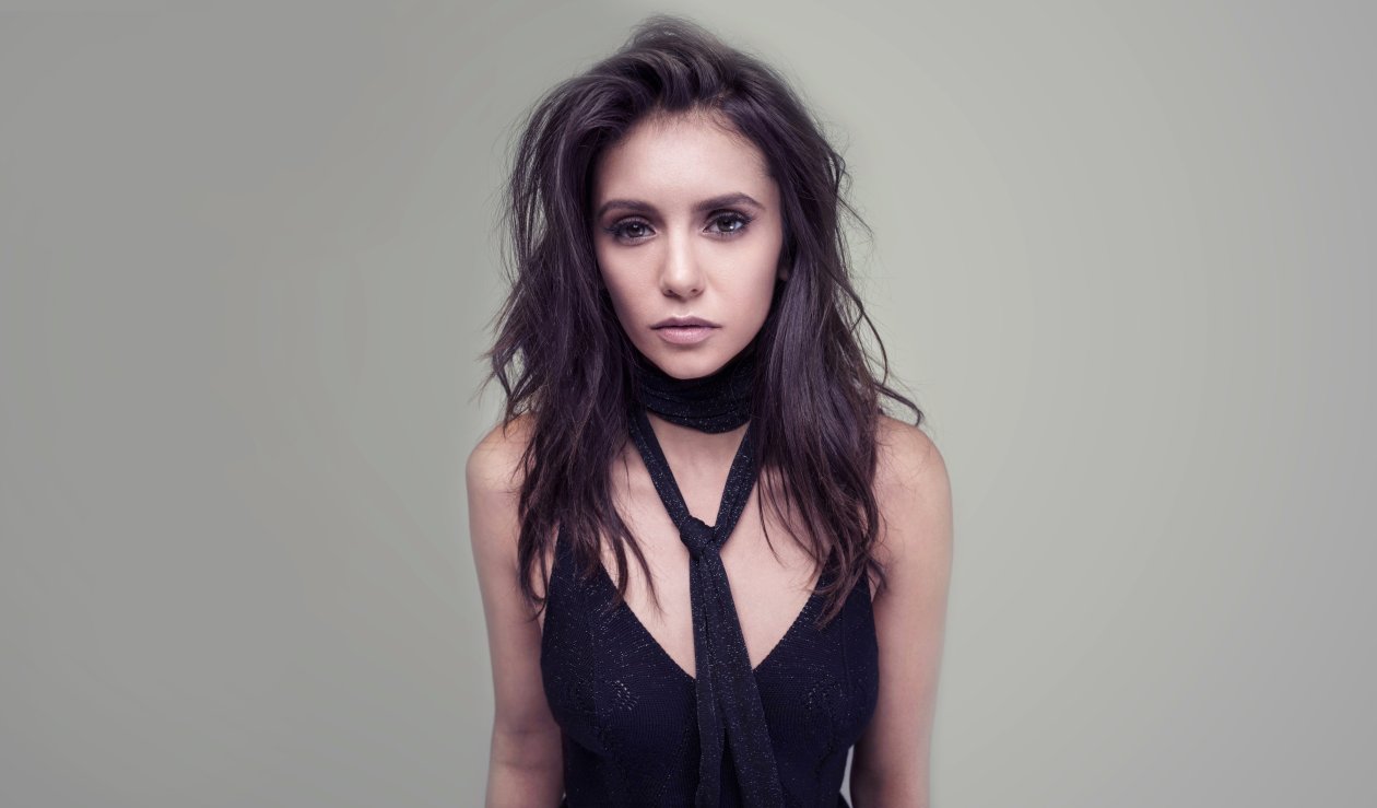 Nina Dobrev 8k