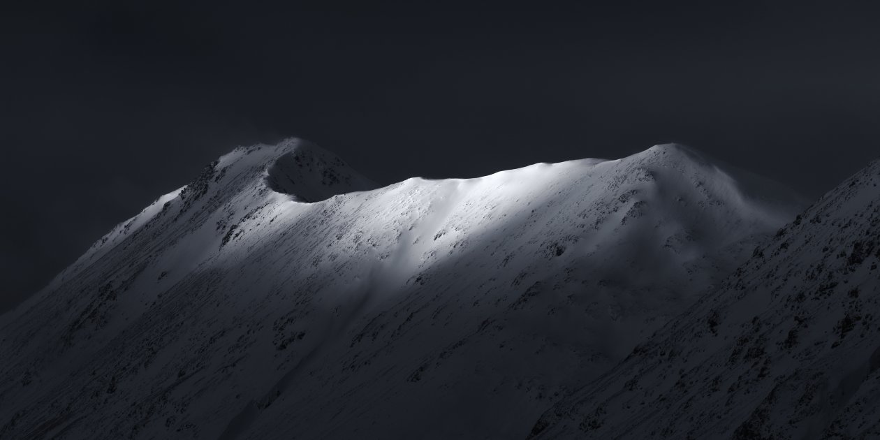 Dark Night Mountains 4k