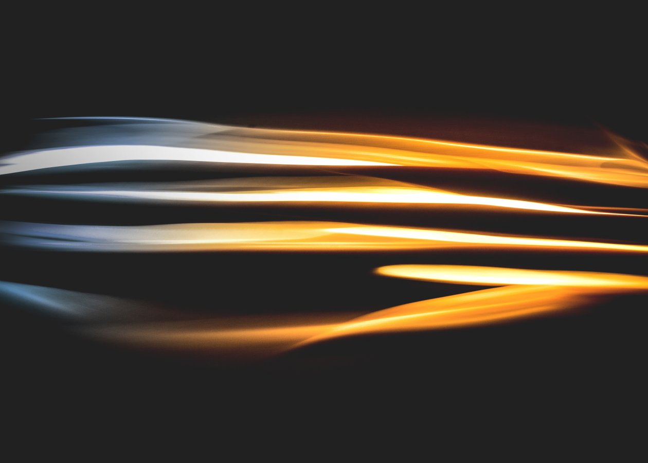 Black Orange Motion Blur 4k