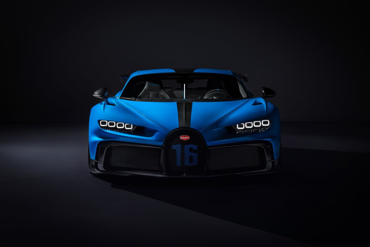 Bugatti Chiron Pur Sport 2020 Front