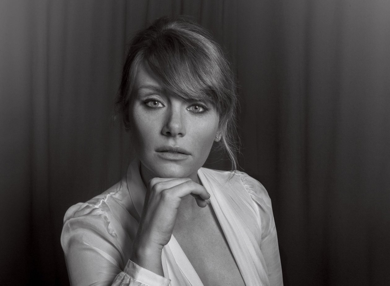 Bryce Dallas Howard Monochrome 2018