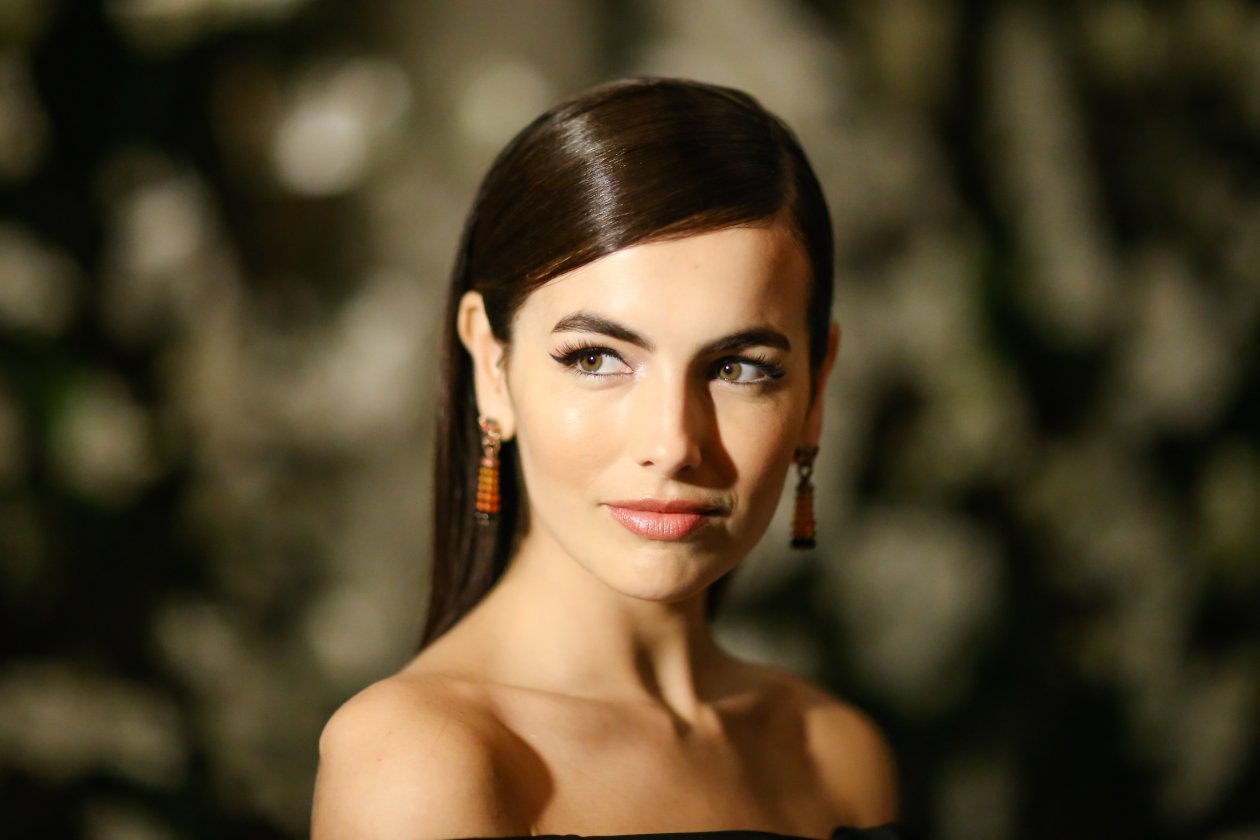 2017 Camilla Belle